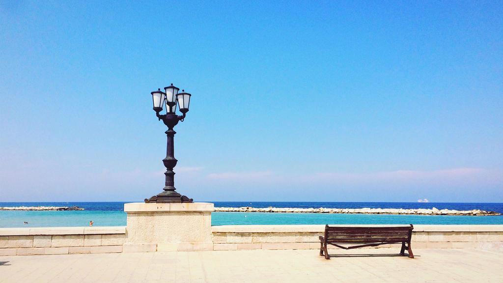 Manzoni House Apartment Bari Luaran gambar