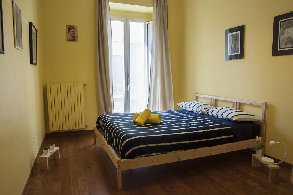 Manzoni House Apartment Bari Luaran gambar